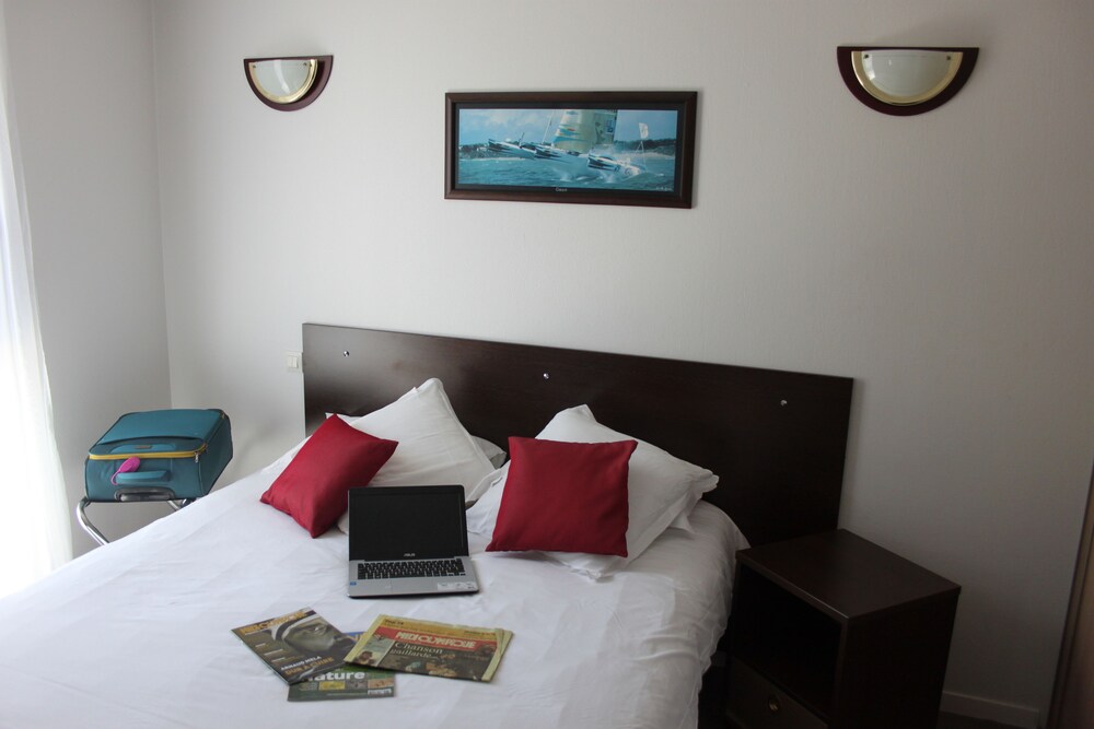 Suite - Guestroom