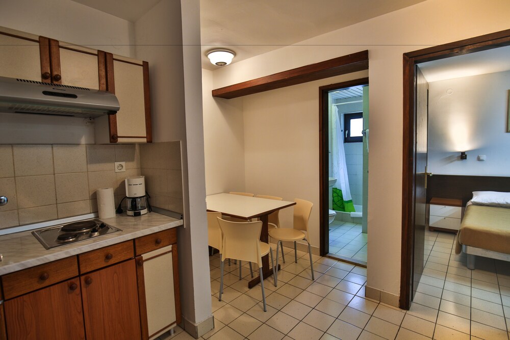 Apartment, 2 Bedrooms (4+2) - In-Room Kitchenette