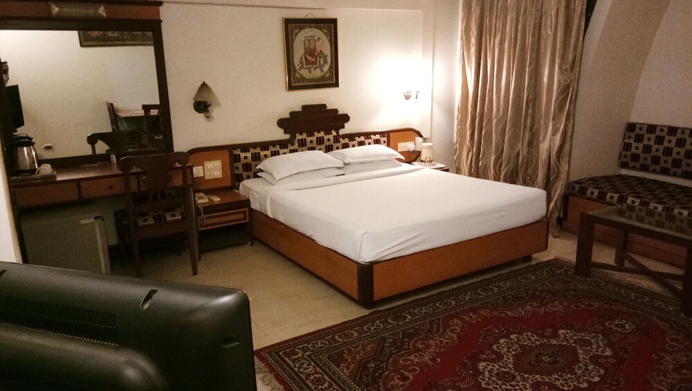 Guestroom