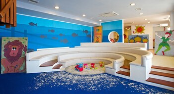 Childrens Play Area - Indoor