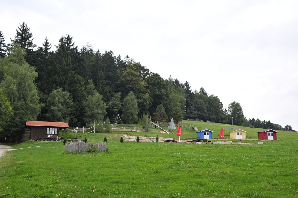 Childrens Play Area - Outdoor