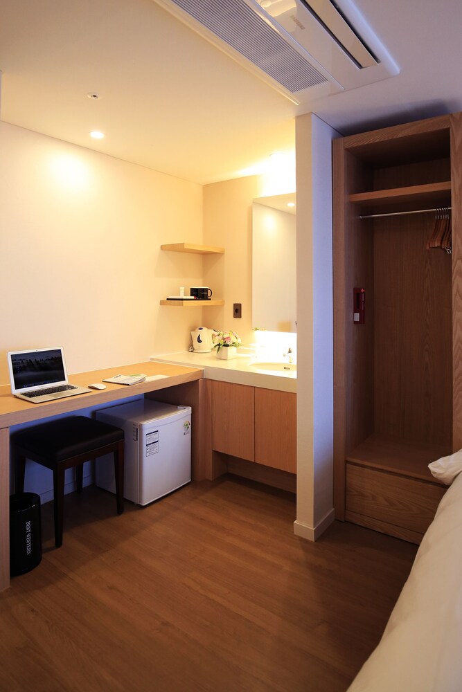 In-Room Amenity