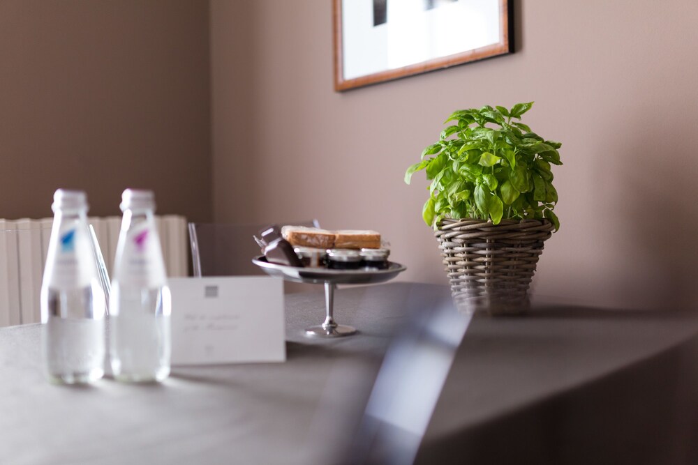 In-Room Kitchen