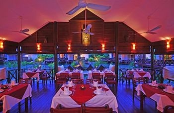Poolside Bar