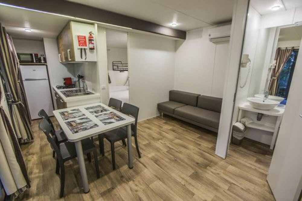 Mobile Home, 2 Bedrooms, Kitchenette (Eden) - Living Room