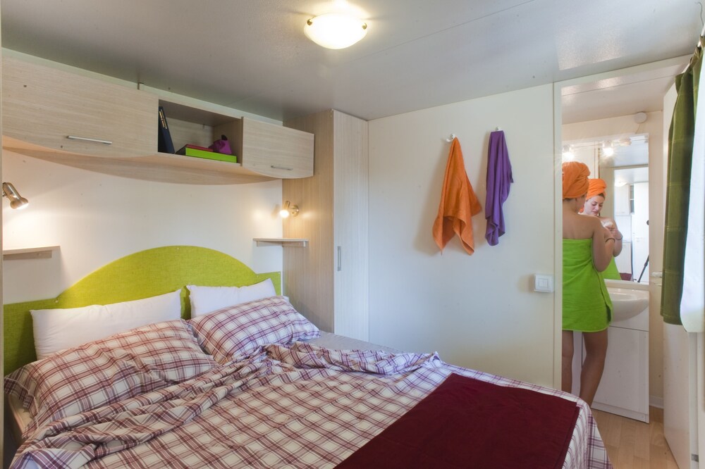 Zimmer (Mobile Classic-Unterkunft, 2 Schlafzimmer, 2 Bäder (with kitchenette))