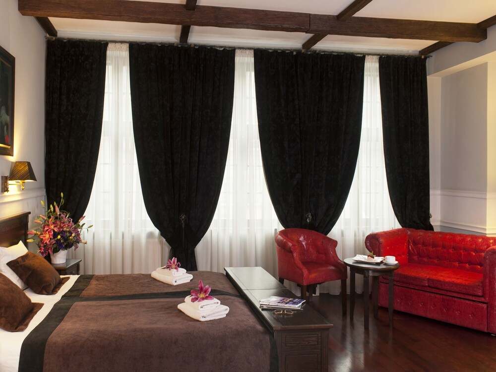 Guestroom