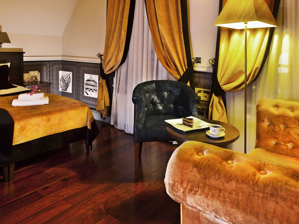 Guestroom