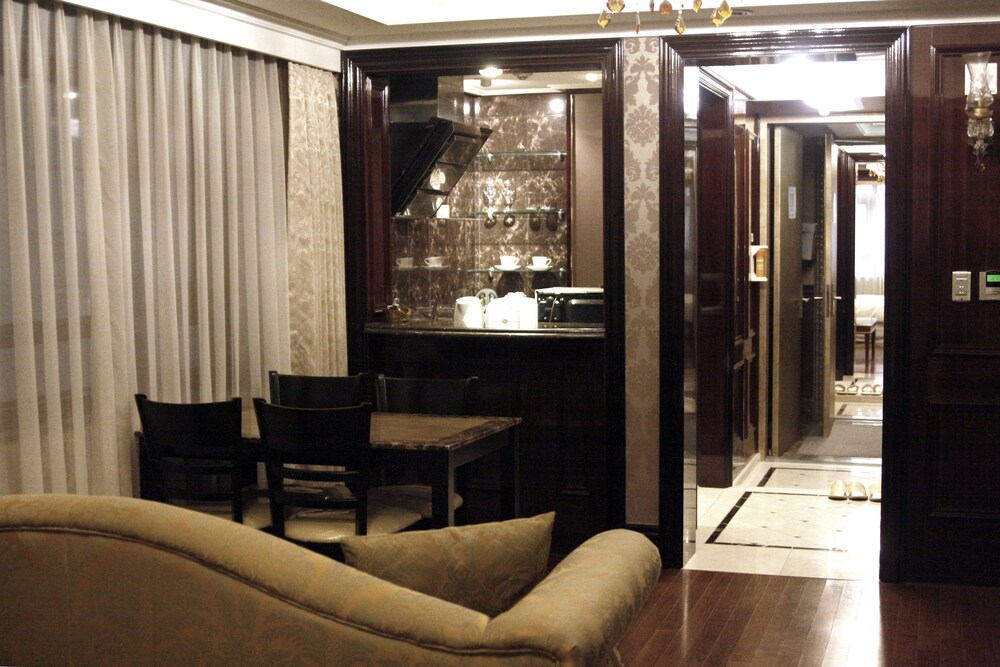 Guestroom