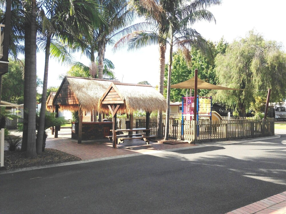 Childrens Play Area - Outdoor