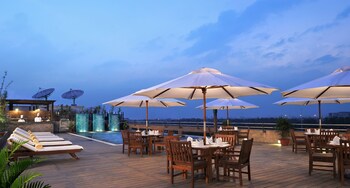 Rooftop Pool