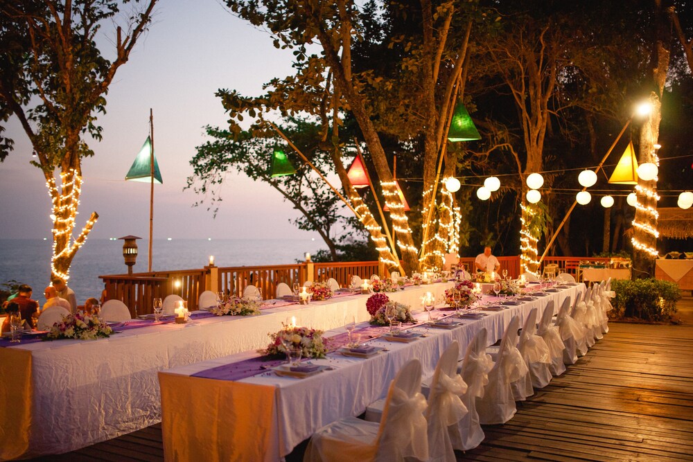 Outdoor Banquet Area
