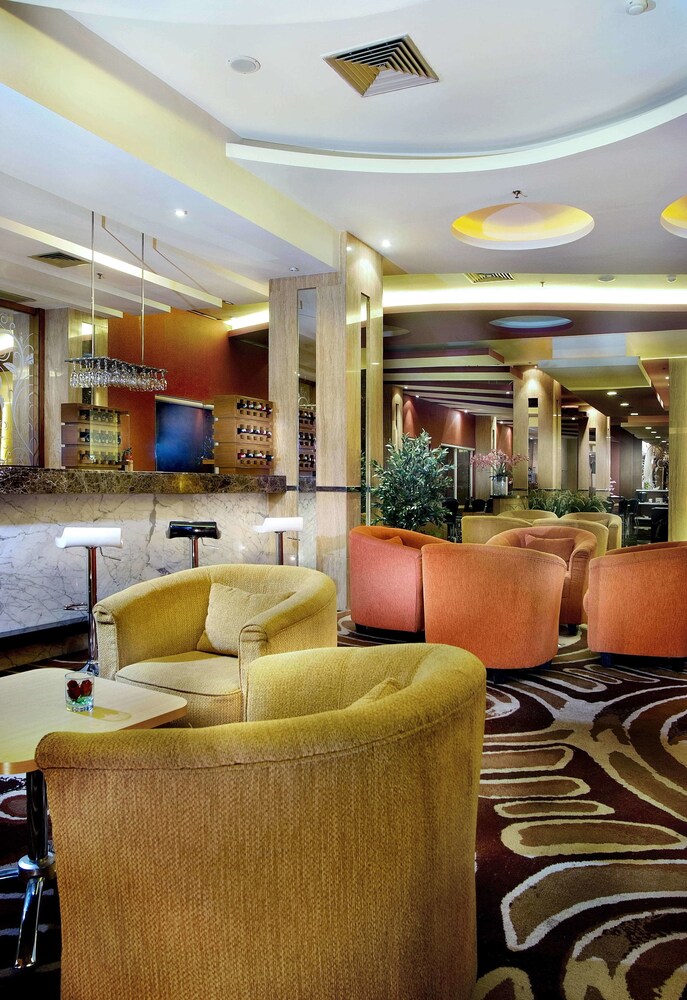 Hotel Bar