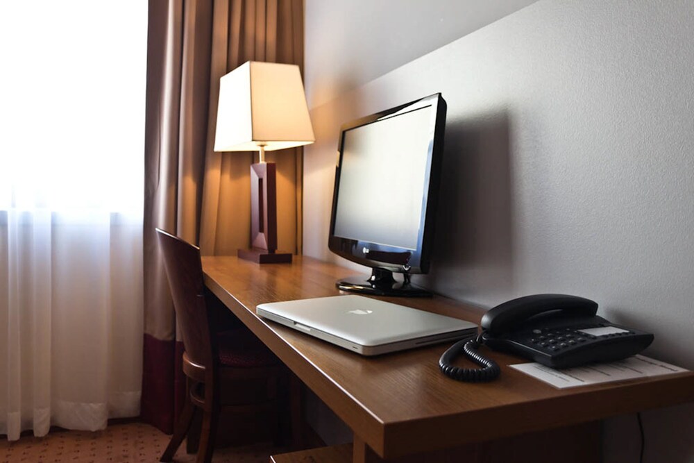 In-Room Business Center
