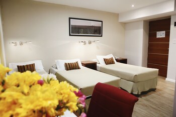 Guestroom