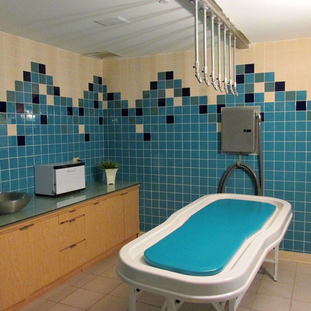 Vichy Shower