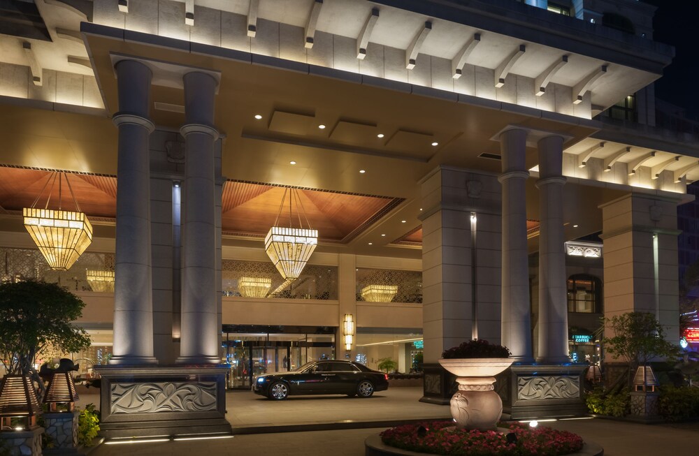 Hotel Front