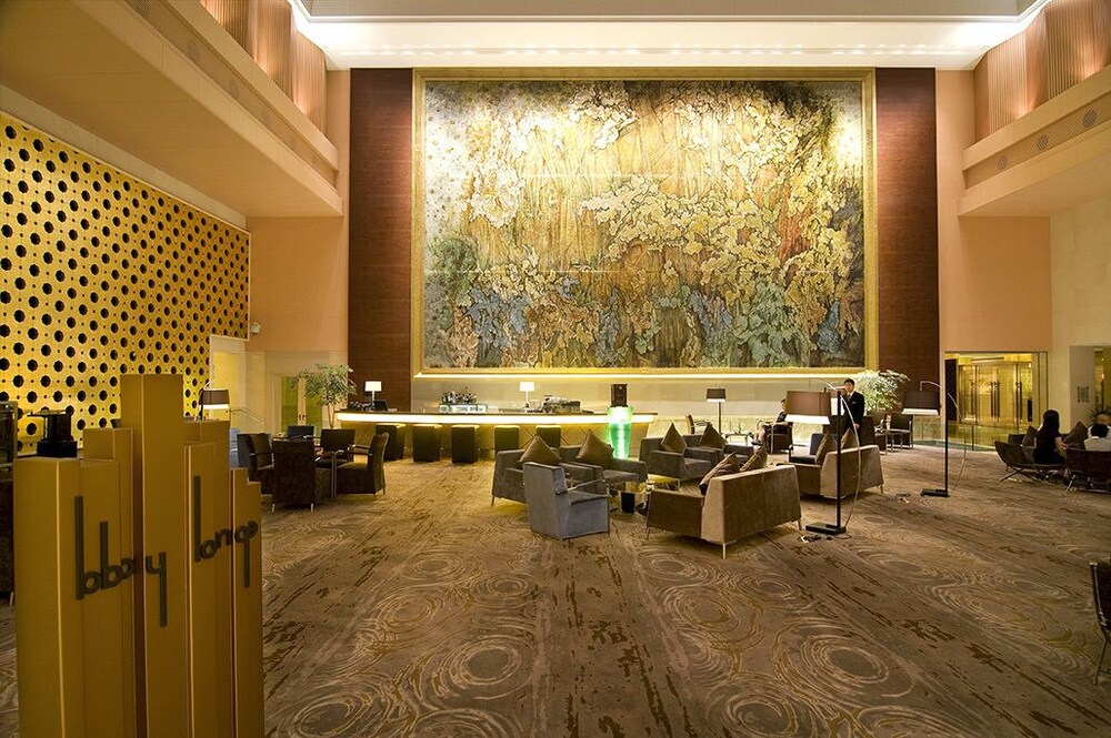 Hotel Lounge