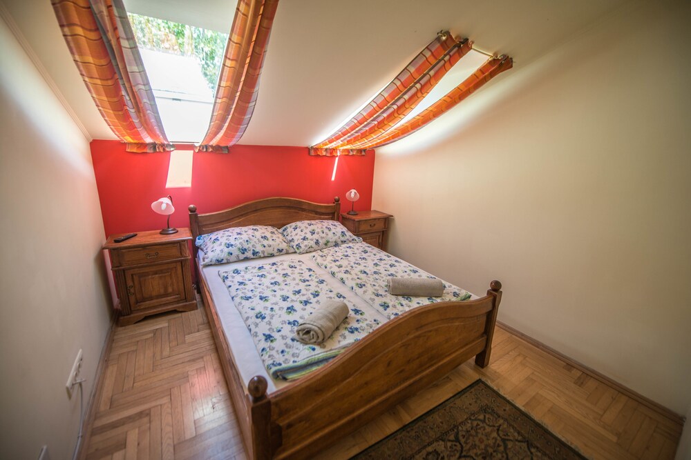 객실 (Apartment for 2 people)