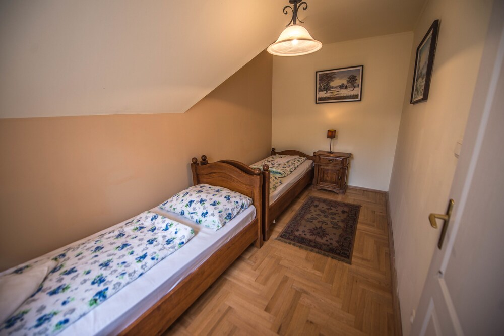 객실 (Apartment for 4 people)