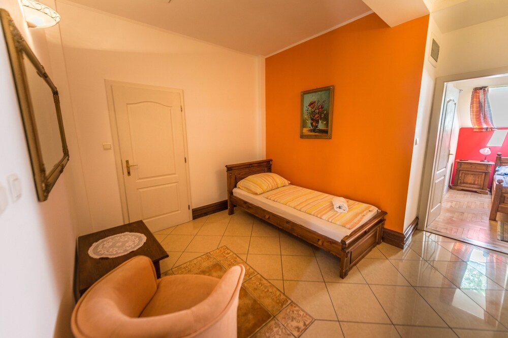 객실 (Apartment for 2 people)