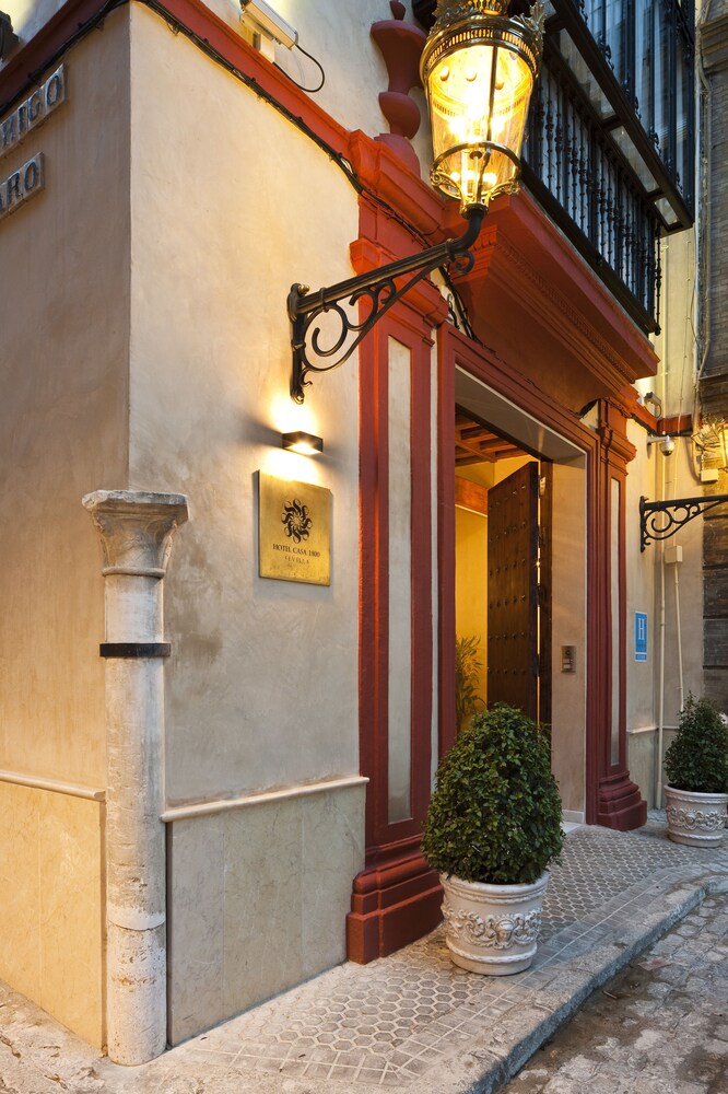 Entrada al hotel