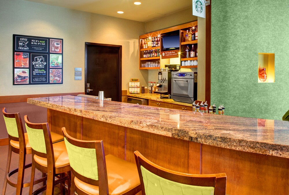 Hotel Lounge