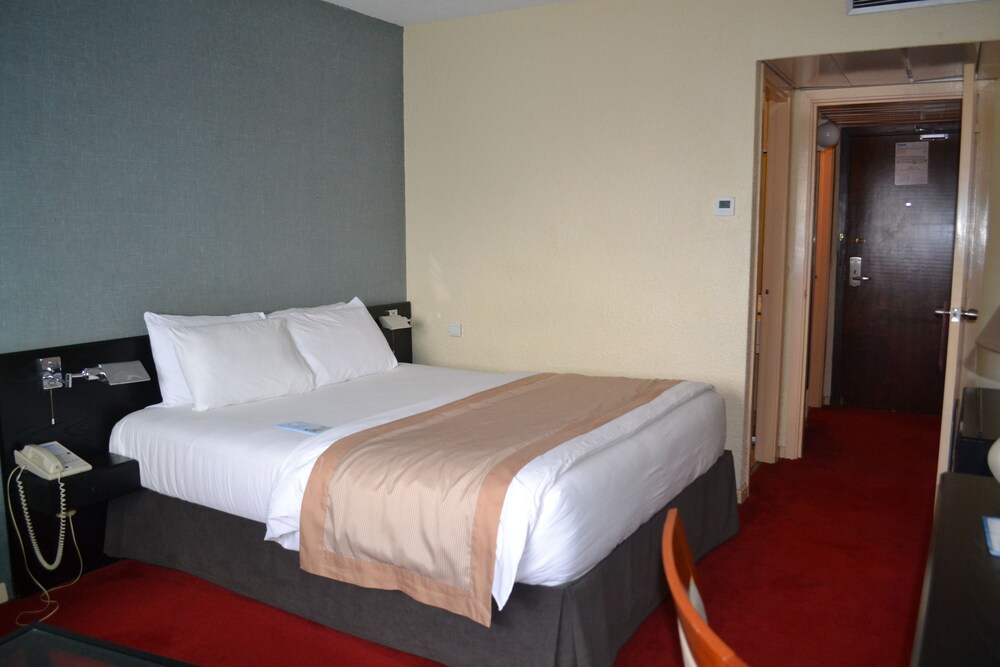 Guestroom View