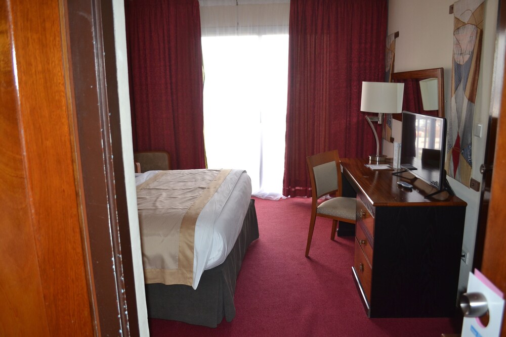Guestroom View