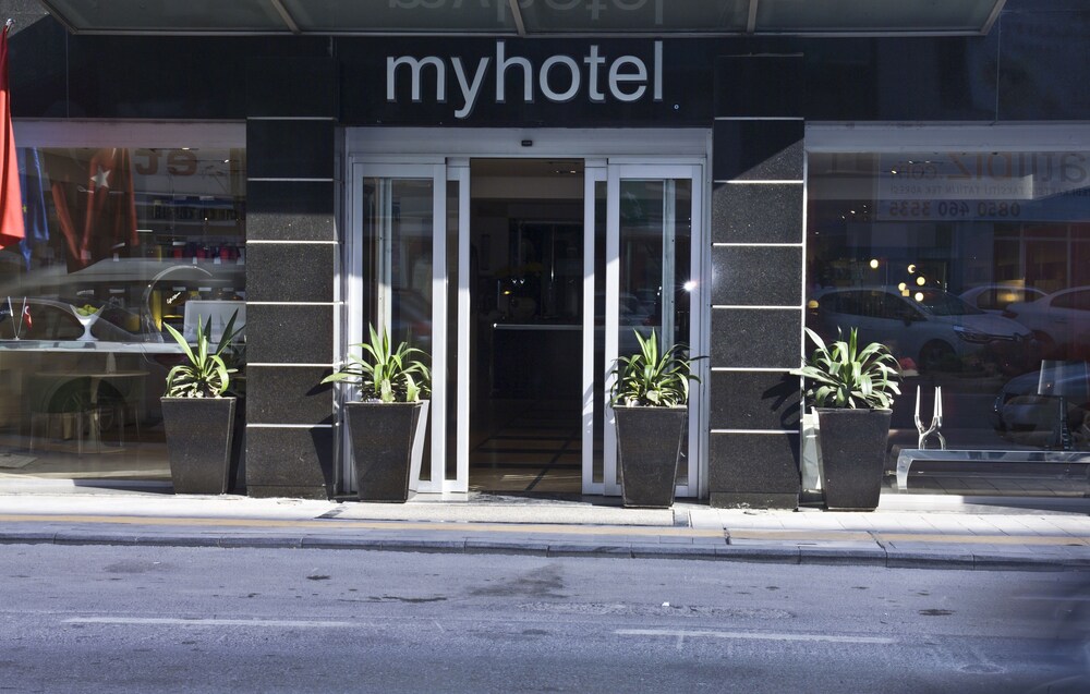 Hotel Front