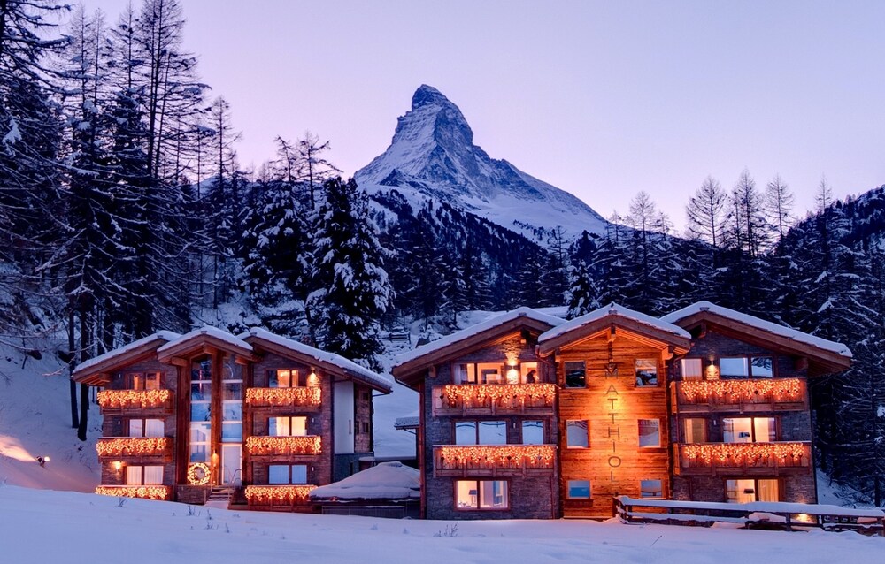 Hotel Front - Evening/Night