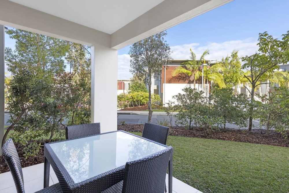 One Bedroom Resort Apartment - Terrace/Patio