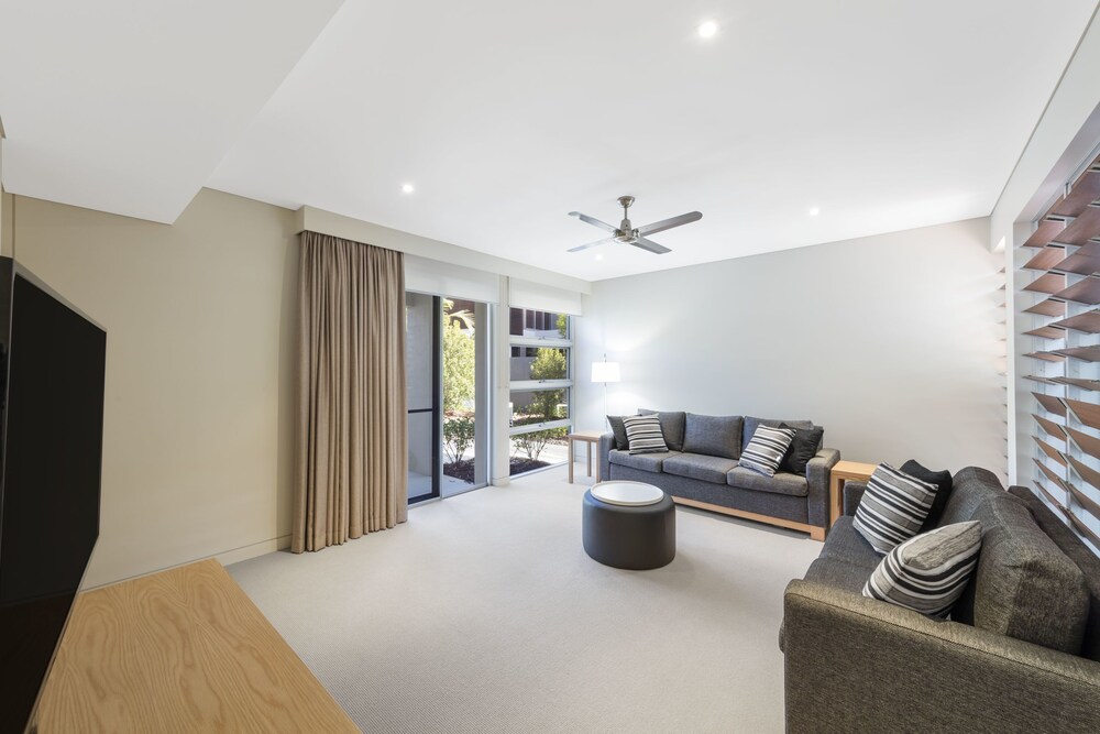 Enclave Luxury Villa - Living Area