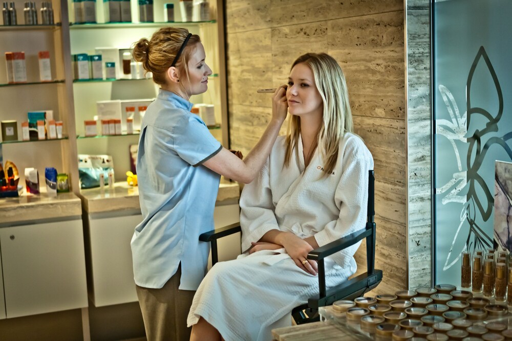 Facial