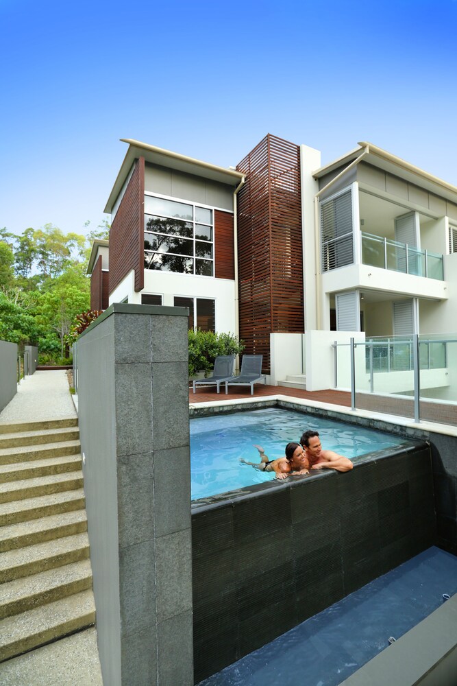 Enclave Luxury Villa - In-Room Amenity