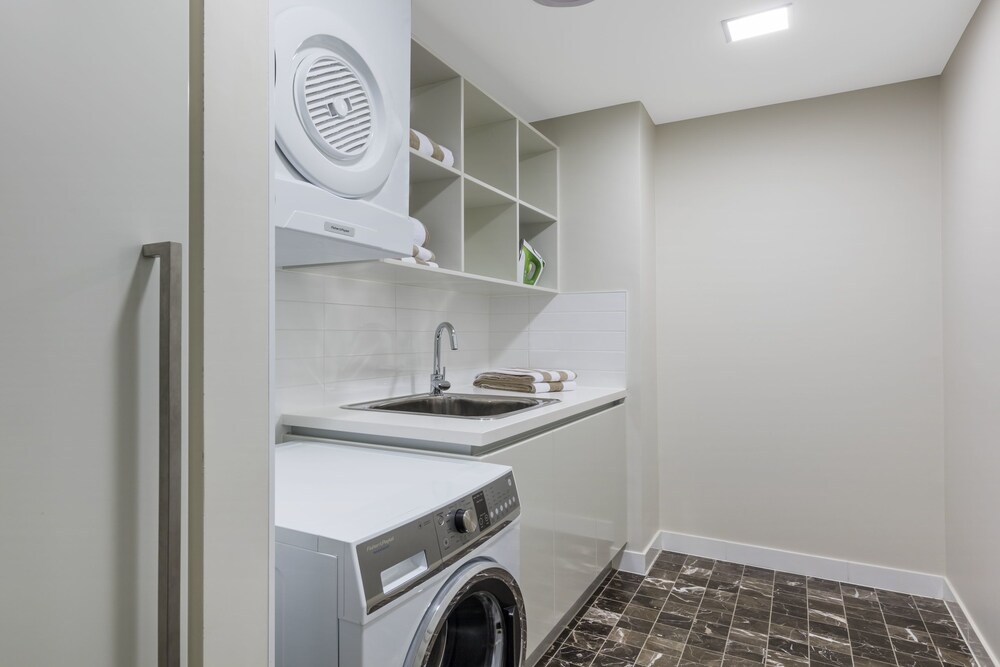 Enclave Luxury Villa - In-Room Amenity