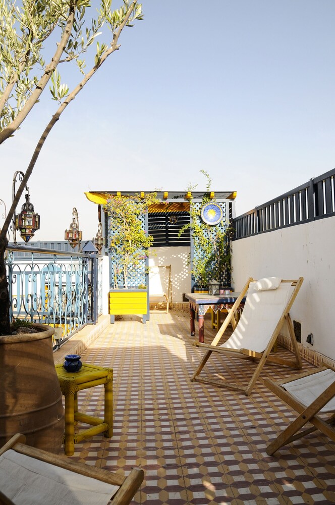 Sundeck