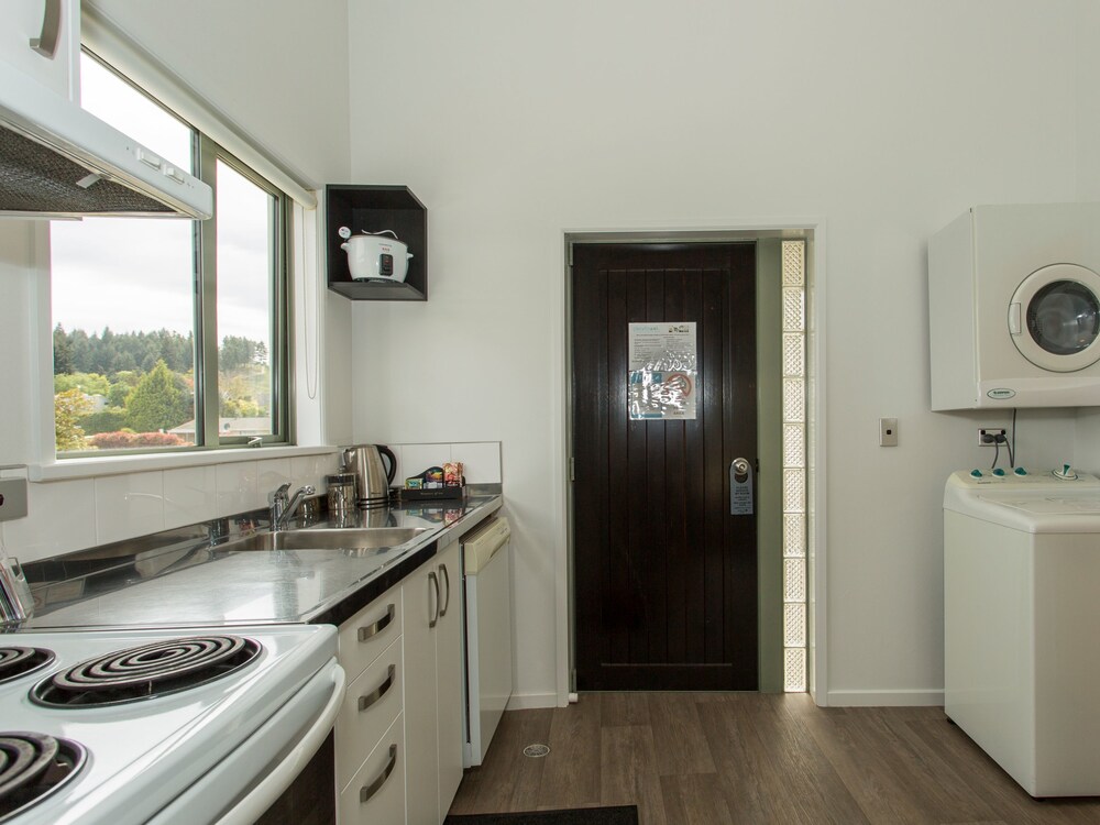 Studio Apartment - In-Room Kitchen