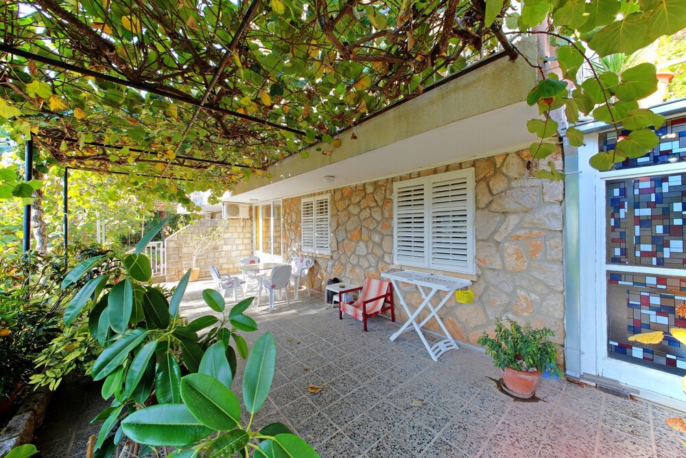 Comfort Apartment, 2 Bedrooms, Terrace, Garden View (for 4 people) - Terrace/Patio