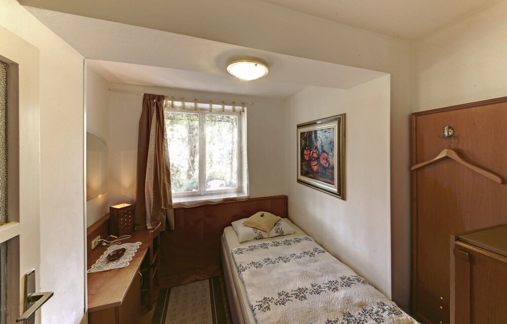 Comfort Apartment, 2 Bedrooms, Terrace, Garden View (for 4 people) - Guestroom