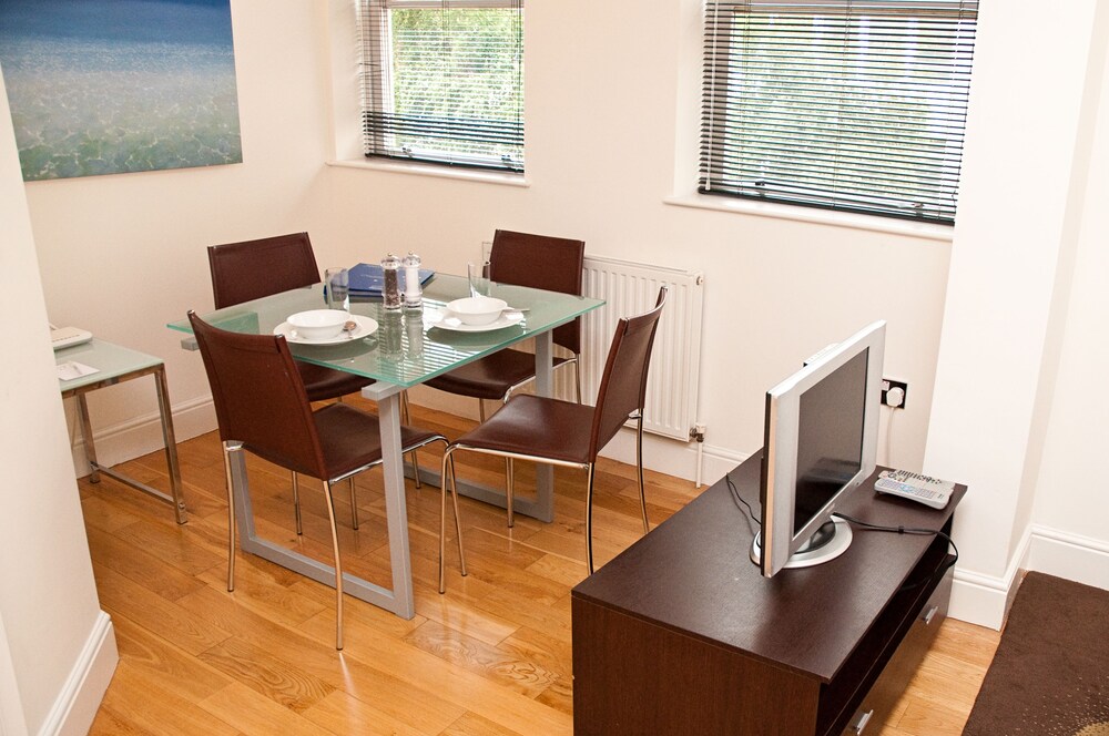 Apartment, 1 Bedroom - In-Room Dining