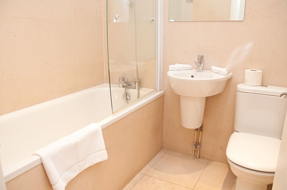 Apartment, 1 Bedroom - Bathroom