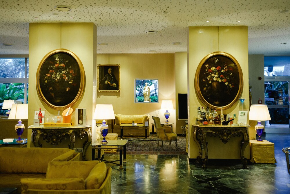 Lounge della hall