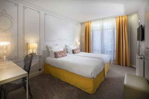 Hotel Paris Vaugirard