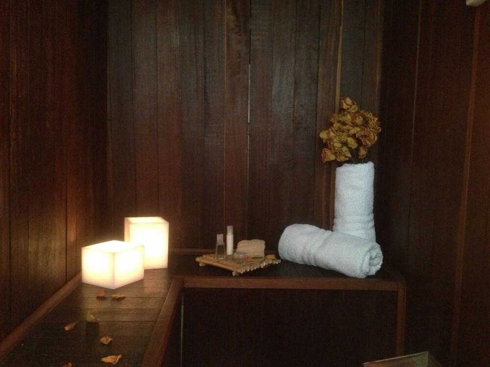 Steam Room