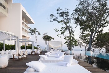 Infinity Pool