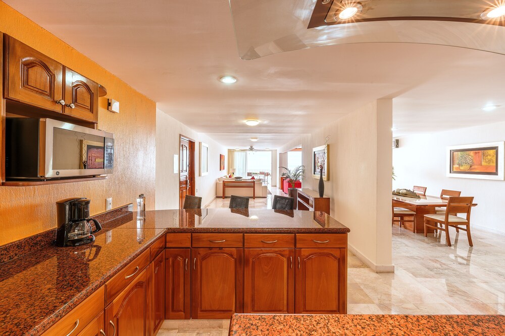 In-Room Kitchen