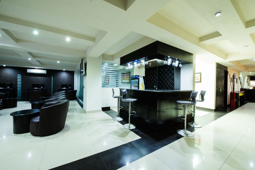 Hotel Bar