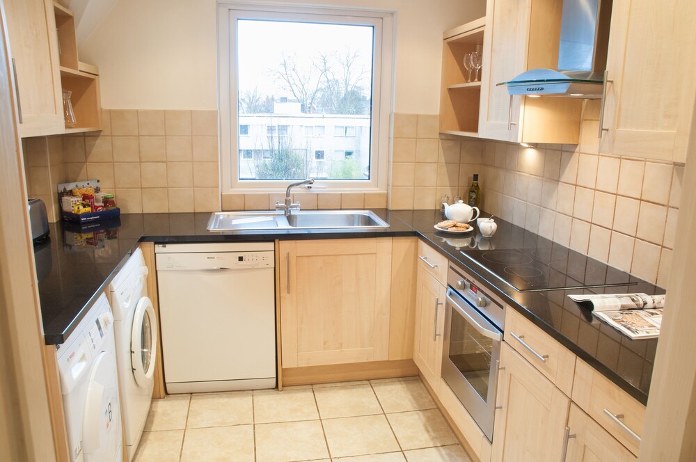 Apartment, 3 Bedrooms - In-Room Kitchen