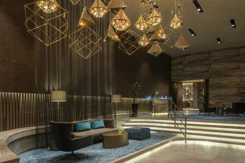 Sheraton Mall of the Emirates Hotel, Dubai